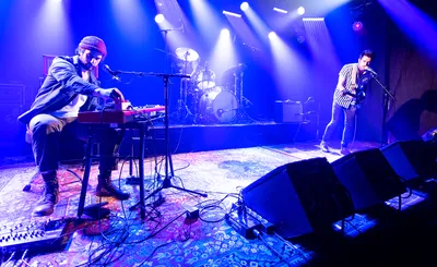 Mo Lowda and The Humble