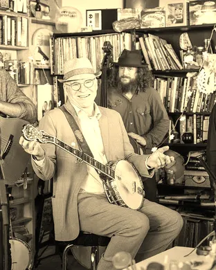 Live concert by Steep Canyon Rangers